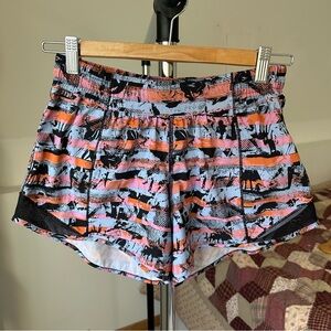 Lululemon Hotty Hot Shorts 6 Tall